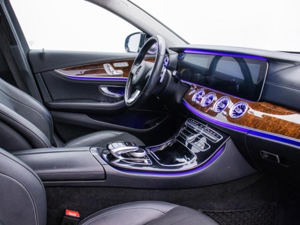 Mercedes-Benz E-Класс V (W213 S213 C238) с пробегом 2016 года, цена 2 638 000 рублей, 111731 км, седан, Автокод Объявления