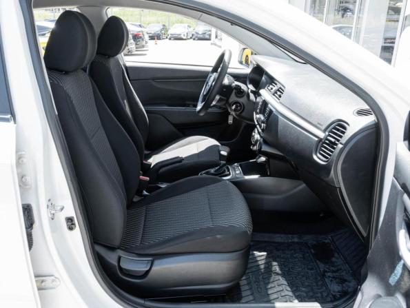 Kia Rio IV с пробегом 2018 года, цена 1 185 000 рублей, 177634 км, седан, Автокод Объявления