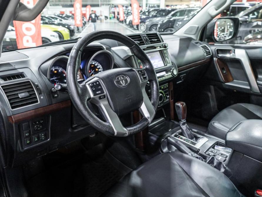 Toyota Land Cruiser Prado 150 Series Рестайлинг 1 Санкт-Петербург  - изображение 12