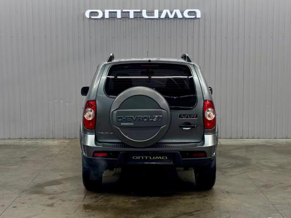 Chevrolet Niva I Рестайлинг с пробегом 2012 года, цена 597 000 рублей, 224062 км, внедорожник, Автокод Объявления