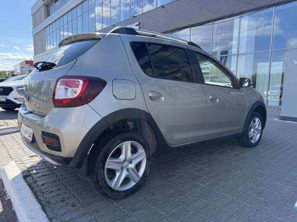 Renault Sandero II с пробегом 2016 года, цена 922 200 рублей, 133733 км, хэтчбек, Автокод Объявления