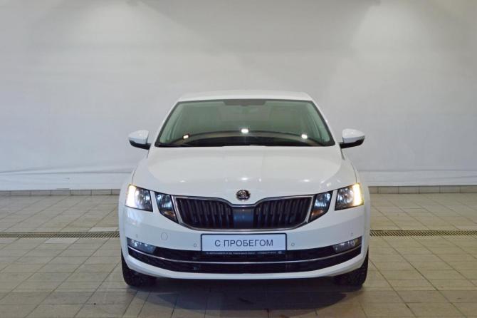 Skoda Octavia III (A7) Рестайлинг с пробегом 2018 года, цена 1 895 000 рублей, 134000 км, лифтбек, Автокод Объявления