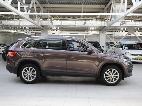 Skoda Kodiaq I с пробегом 2019 года, цена 2 449 000 рублей, 140906 км, внедорожник, Автокод Объявления