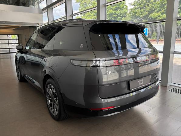 Lynk &amp; Co 900 с пробегом 2026 года, цена 8 350 000 рублей, 45 км, внедорожник, Автокод Объявления
