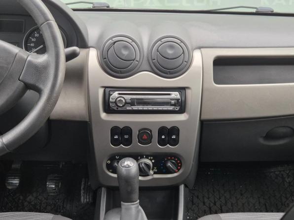 Renault Logan I Рестайлинг с пробегом 2010 года, цена 520 000 рублей, 102499 км, седан, Автокод Объявления