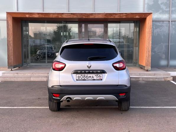 Renault Kaptur I с пробегом 2017 года, цена 1 170 000 рублей, 176126 км, внедорожник, Автокод Объявления