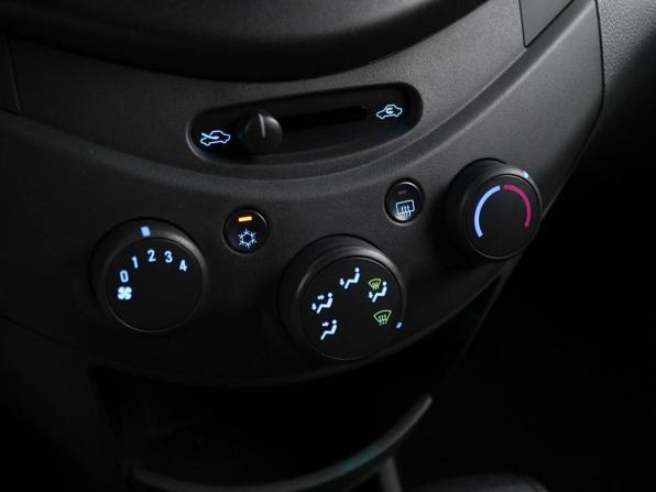 Chevrolet Spark III с пробегом 2013 года, цена 650 444 рубля, 47470 км, хэтчбек, Автокод Объявления