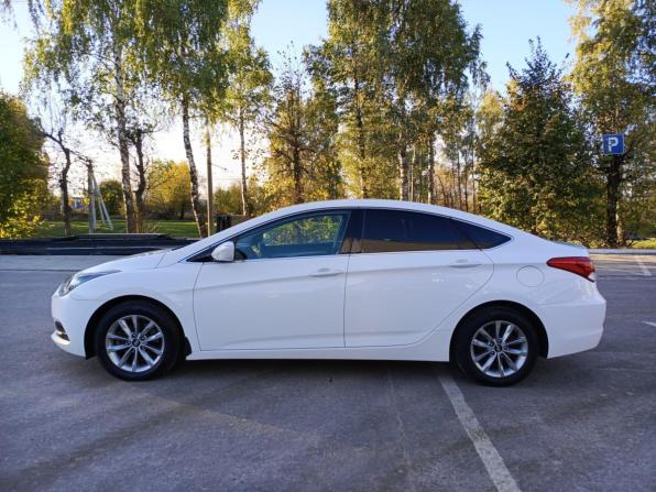 Hyundai i40 I Рестайлинг с пробегом 2017 года, цена 975 000 рублей, 264423 км, седан, Автокод Объявления