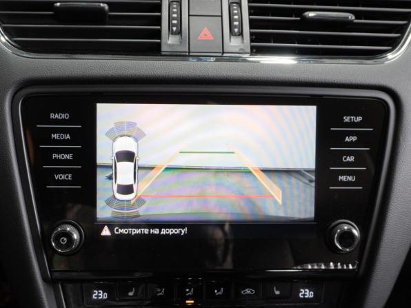 Skoda Octavia III (A7) Рестайлинг с пробегом 2020 года, цена 2 675 000 рублей, 102071 км, лифтбек, Автокод Объявления