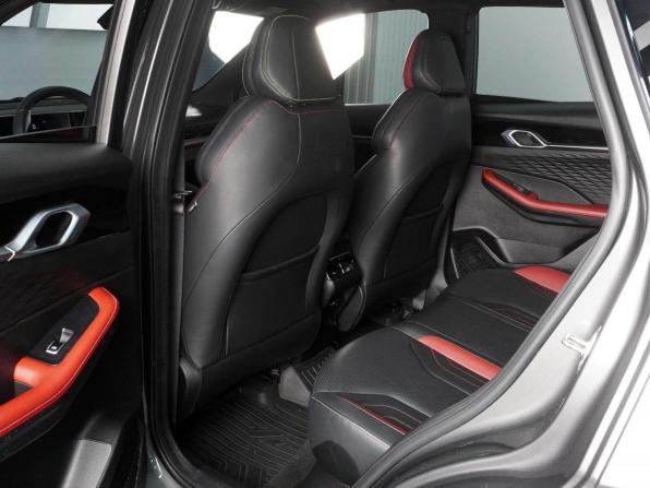 Geely Coolray I Рестайлинг с пробегом 2024 года, цена 2 130 000 рублей, 46265 км, внедорожник, Автокод Объявления