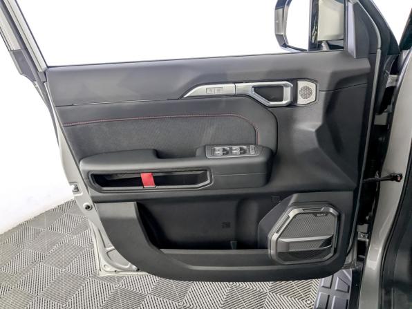 JETOUR T2 с пробегом 2024 года, цена 3 350 000 рублей, 60092 км, внедорожник, Автокод Объявления