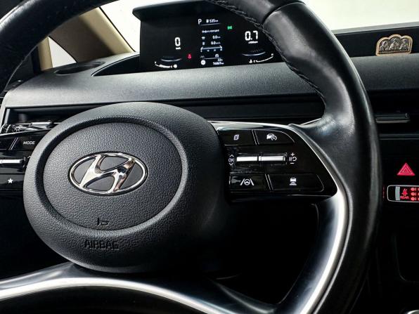 Hyundai Staria I с пробегом 2022 года, цена 5 400 000 рублей, 76867 км, минивэн, Автокод Объявления