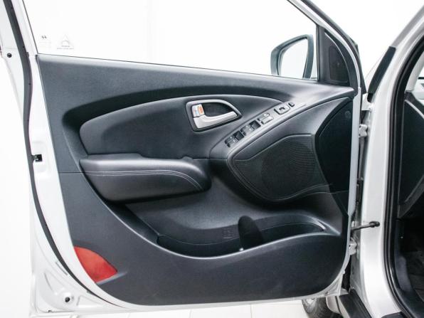 Hyundai ix35 I с пробегом 2012 года, цена 1 399 000 рублей, 132474 км, внедорожник, Автокод Объявления