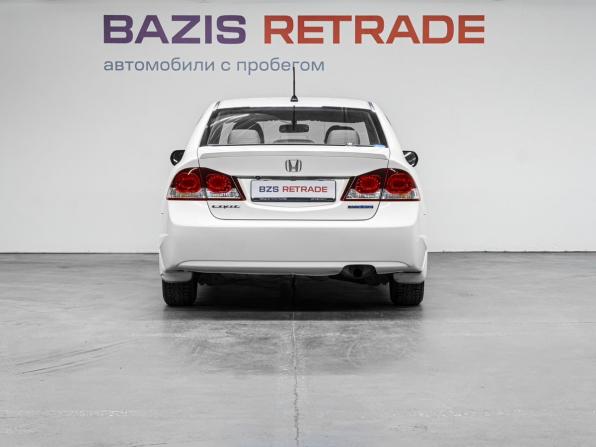 Honda Civic VIII с пробегом 2008 года, цена 829 000 рублей, 125121 км, седан, Автокод Объявления