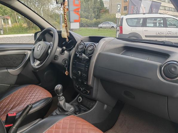 Renault Duster I Рестайлинг с пробегом 2015 года, цена 1 260 000 рублей, 76558 км, внедорожник, Автокод Объявления
