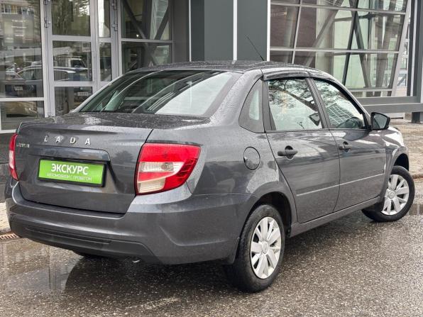 Lada (ВАЗ) Granta I Рестайлинг с пробегом 2022 года, цена 674 000 рублей, 49513 км, седан, Автокод Объявления