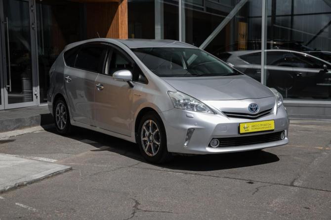 Toyota Prius Alpha I (ZVW40/41) с пробегом 2011 года, цена 1 098 000 рублей, 191300 км, универсал, Автокод Объявления