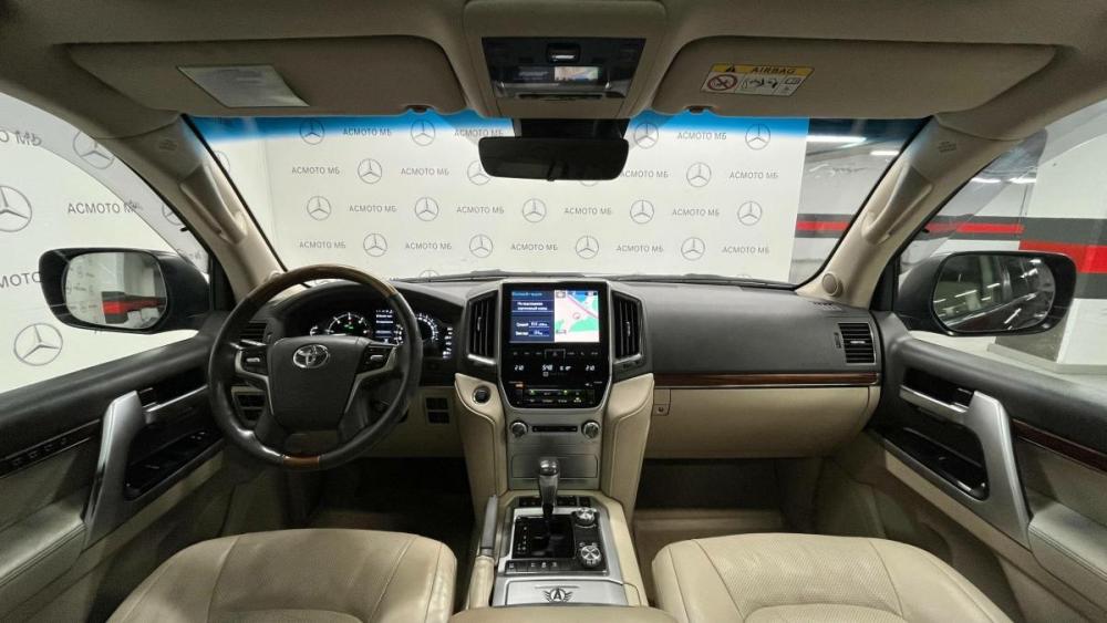 Toyota Land Cruiser 200 Series Рестайлинг 2 Екатеринбург  - изображение 4