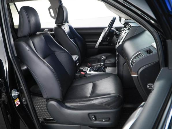 Toyota Land Cruiser Prado 150 Series Рестайлинг 2 с пробегом 2018 года, цена 5 217 055 рублей, 143478 км, внедорожник, Автокод Объявления