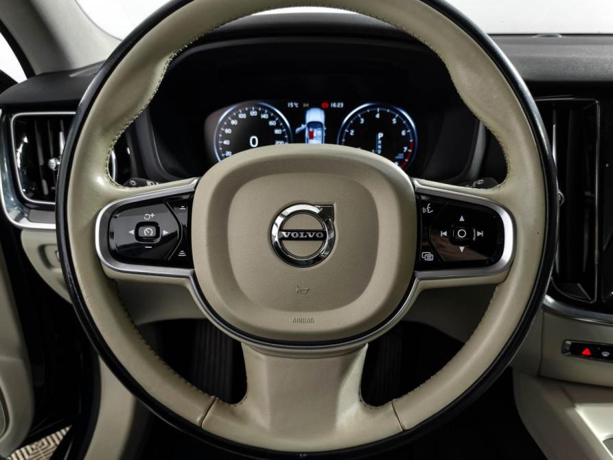 Volvo V60 Cross Country II Санкт-Петербург  - изображение 18