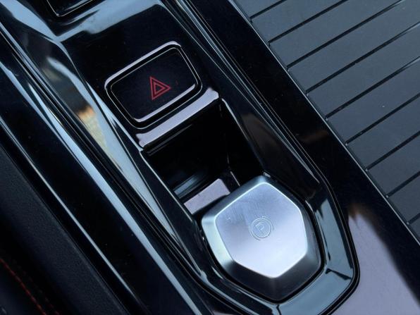 Geely Cityray с пробегом 2024 года, цена 1 990 000 рублей, 86000 км, внедорожник, Автокод Объявления