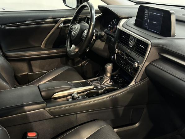 Lexus RX IV Рестайлинг с пробегом 2019 года, цена 5 050 000 рублей, 86883 км, внедорожник, Автокод Объявления