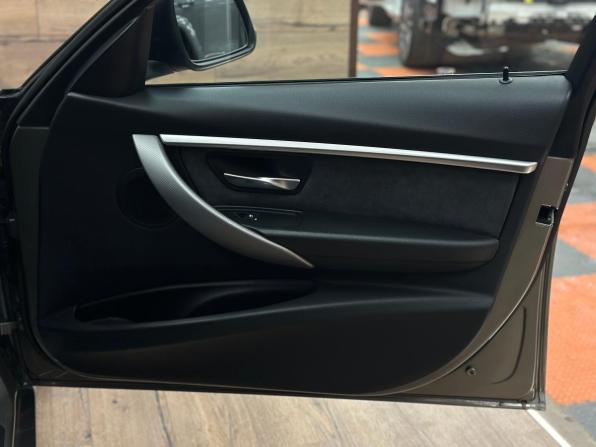 BMW 3 серии VI (F3x) Рестайлинг с пробегом 2017 года, цена 2 650 000 рублей, 132000 км, седан, Автокод Объявления