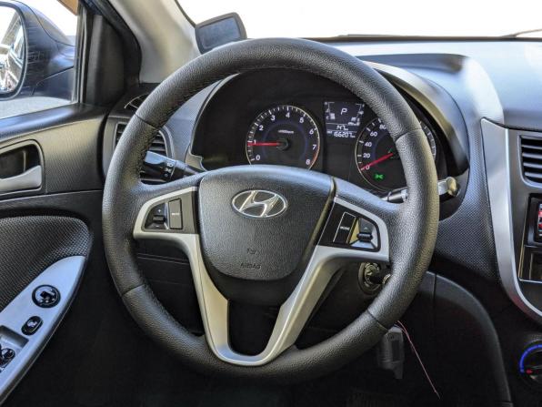 Hyundai Solaris I с пробегом 2012 года, цена 799 900 рублей, 166000 км, седан, Автокод Объявления