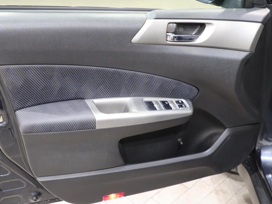Subaru Forester III Санкт-Петербург  - изображение 9