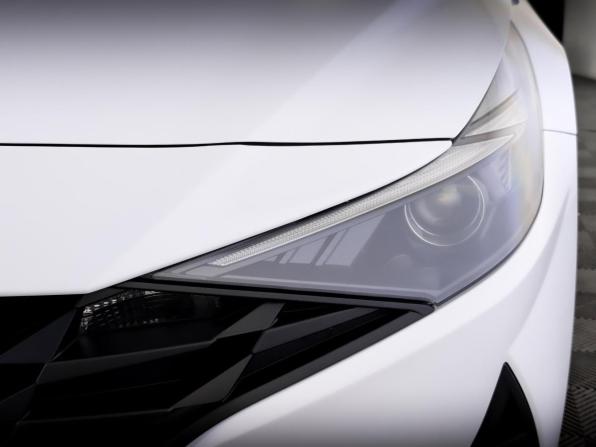 Hyundai Elantra VII (CN7) с пробегом 2022 года, цена 1 919 000 рублей, 42343 км, седан, Автокод Объявления