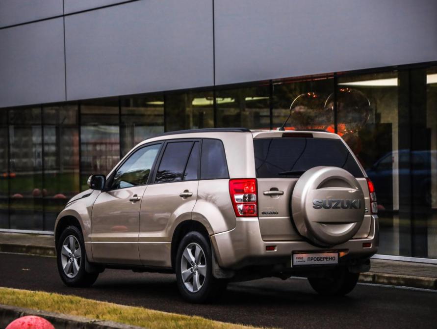 Suzuki Grand Vitara II Рестайлинг Санкт-Петербург  - изображение 8