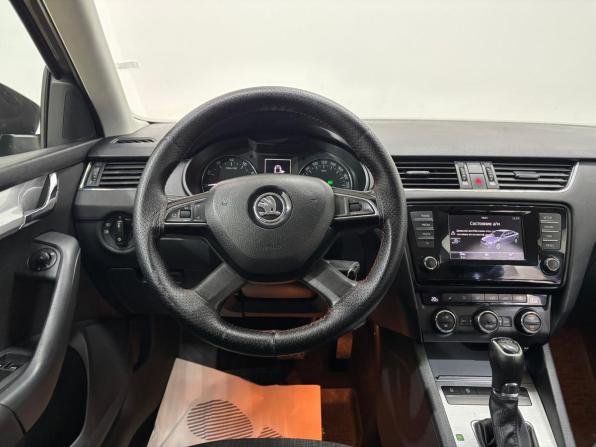 Skoda Octavia III (A7) с пробегом 2014 года, цена 720 000 рублей, 331800 км, лифтбек, Автокод Объявления