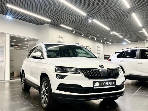Skoda Karoq I с пробегом 2021 года, цена 2 349 000 рублей, 110643 км, внедорожник, Автокод Объявления
