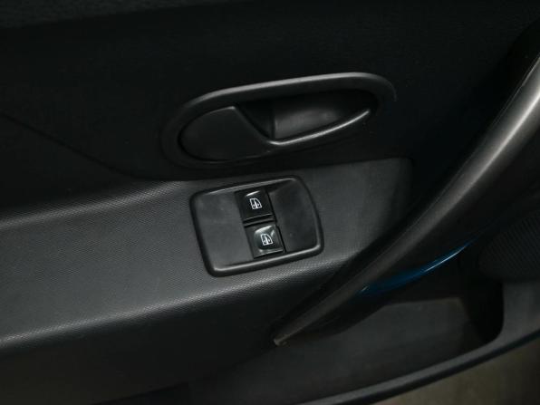 Renault Logan II с пробегом 2018 года, цена 780 000 рублей, 123537 км, седан, Автокод Объявления