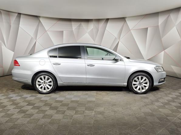Volkswagen Passat B7 с пробегом 2011 года, цена 895 000 рублей, 205932 км, седан, Автокод Объявления
