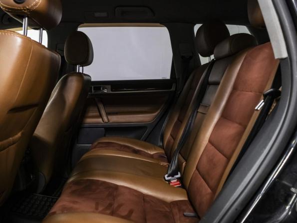 Volkswagen Touareg I Рестайлинг с пробегом 2007 года, цена 819 000 рублей, 267143 км, внедорожник, Автокод Объявления