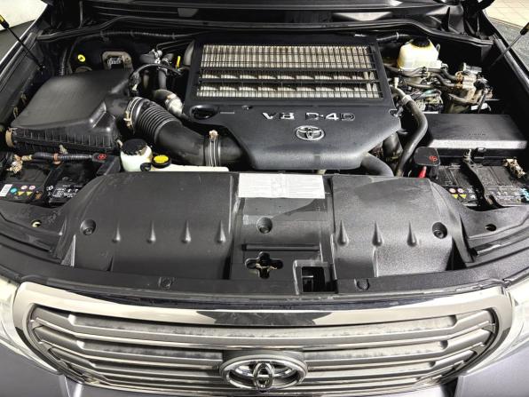 Toyota Land Cruiser 200 Series Рестайлинг 1 с пробегом 2012 года, цена 3 590 000 рублей, 179678 км, внедорожник, Автокод Объявления