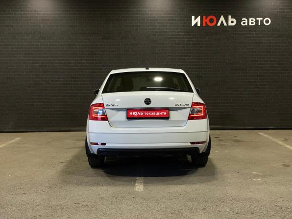 Skoda Octavia III (A7) Рестайлинг с пробегом 2020 года, цена 1 799 000 рублей, 75602 км, лифтбек, Автокод Объявления