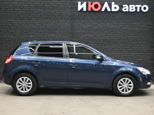 Kia Ceed I Рестайлинг с пробегом 2011 года, цена 730 000 рублей, 231645 км, хэтчбек, Автокод Объявления