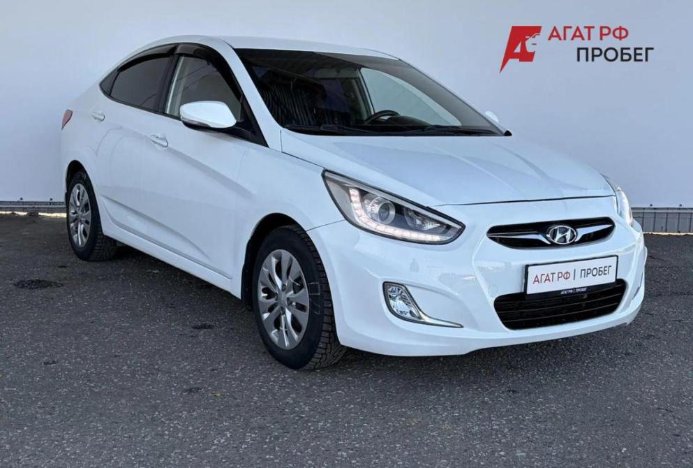 Hyundai Solaris I Киров  - изображение 3
