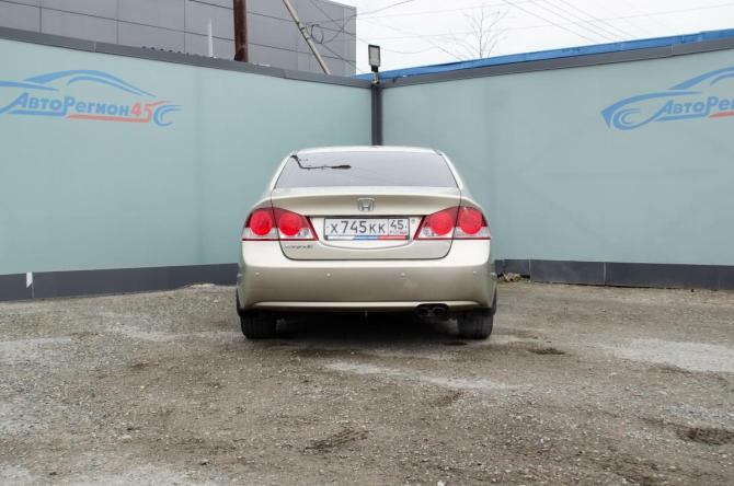 Honda Civic VIII с пробегом 2008 года, цена 659 000 рублей, 200000 км, седан, Автокод Объявления