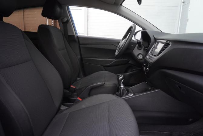 Hyundai Solaris II с пробегом 2017 года, цена 1 249 000 рублей, 95907 км, седан, Автокод Объявления