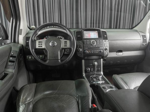 Nissan Pathfinder III Рестайлинг с пробегом 2010 года, цена 1 399 000 рублей, 229444 км, внедорожник, Автокод Объявления