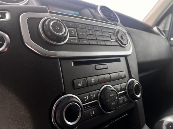 Land Rover Discovery IV с пробегом 2011 года, цена 1 330 000 рублей, 162700 км, внедорожник, Автокод Объявления