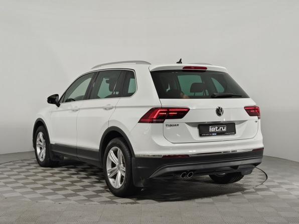 Volkswagen Tiguan II с пробегом 2017 года, цена 1 790 000 рублей, 209923 км, внедорожник, Автокод Объявления