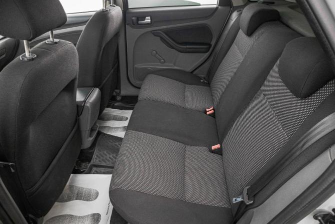 Ford Focus II Рестайлинг с пробегом 2011 года, цена 499 000 рублей, 265000 км, седан, Автокод Объявления
