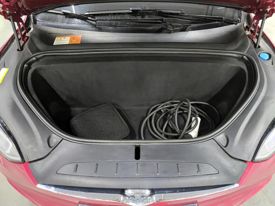 Tesla Model X I Казань  - изображение 11