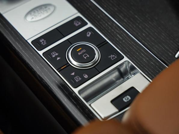 Land Rover Range Rover IV Рестайлинг с пробегом 2019 года, цена 6 950 000 рублей, 164549 км, внедорожник, Автокод Объявления
