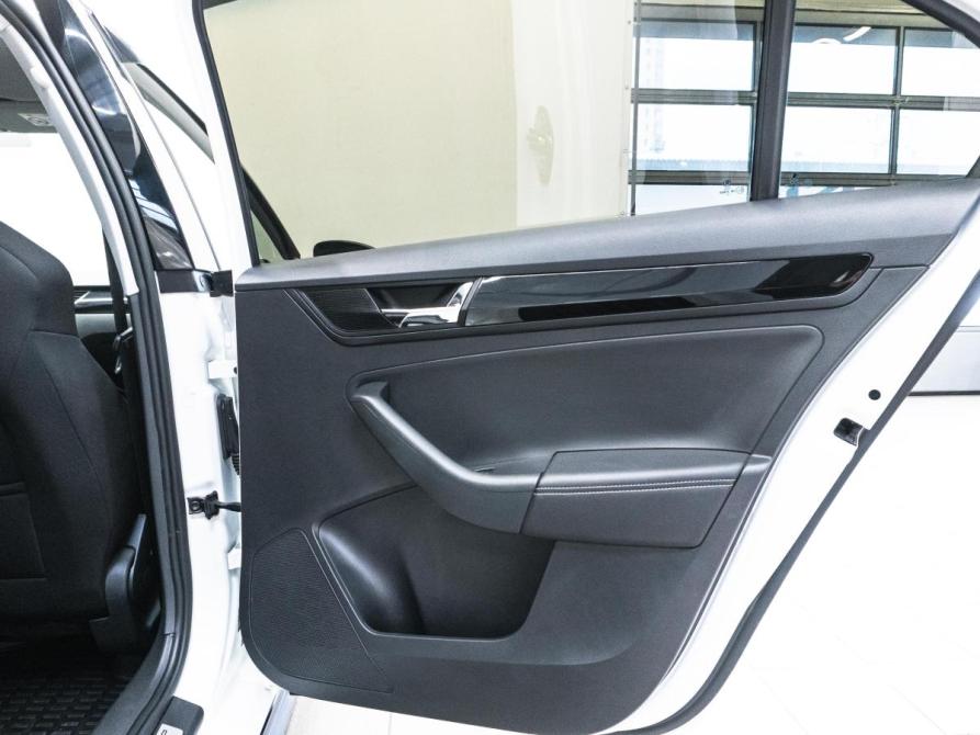 Skoda Rapid I Рестайлинг Красноярск  - изображение 26