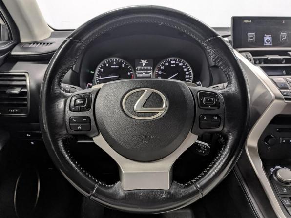 Lexus NX I с пробегом 2015 года, цена 2 350 000 рублей, 134500 км, внедорожник, Автокод Объявления